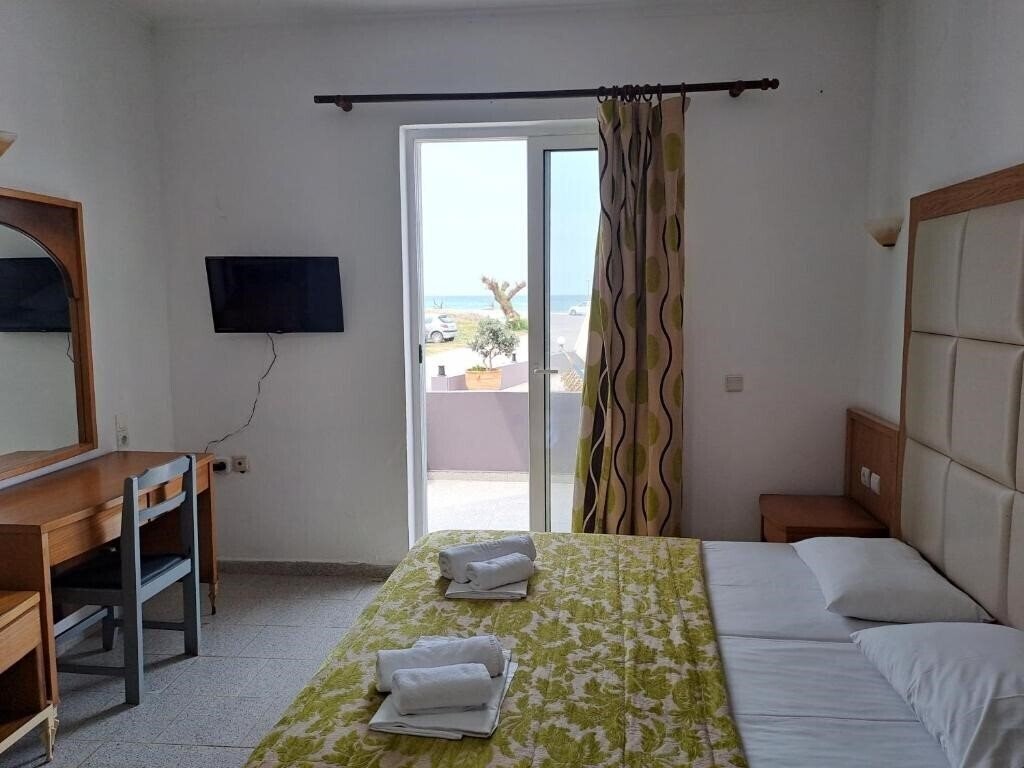 Fotografii Haridimos Apartments 3*