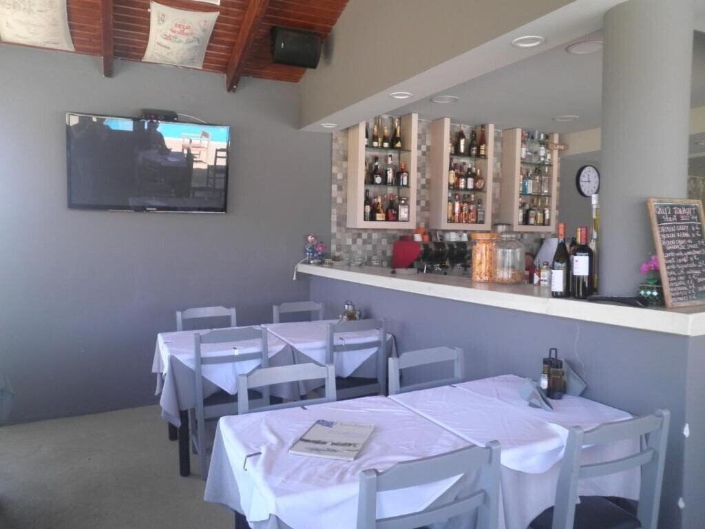 Imaginea Haridimos Apartments 3*