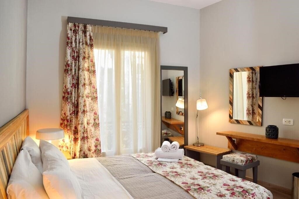Отель Elia Dorotheou Hotel 3*