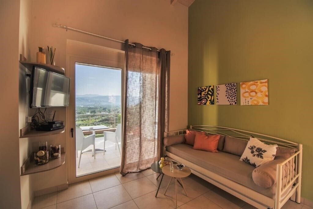 Imaginea Aksos Suites Accessible Accommodation 2*