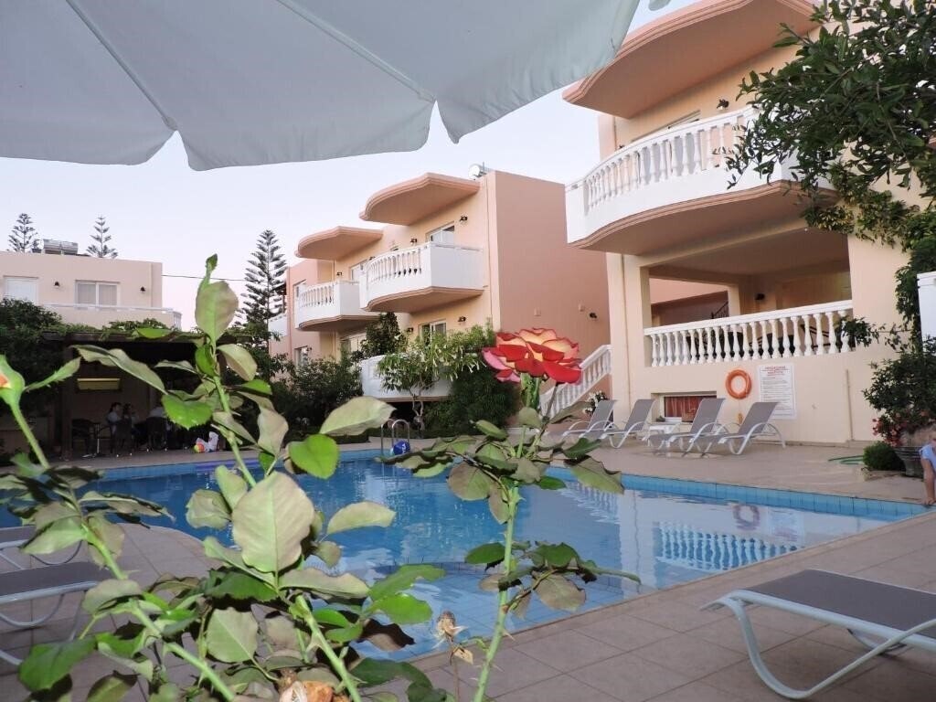 Hotel Golden Rose 3*