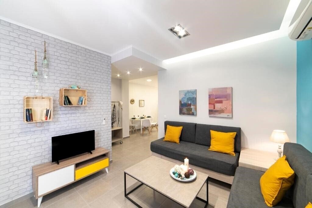 Hotel Chania Design Suites + 3*