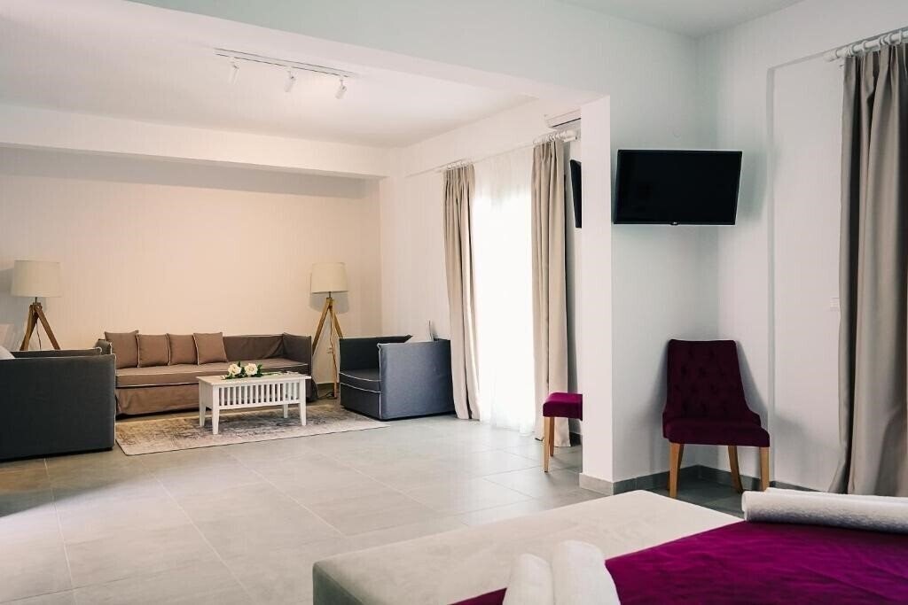 Imaginea Stavros Beach 3*