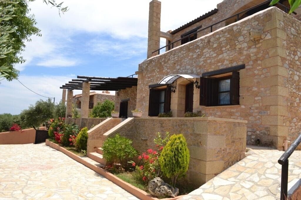 Фото Drys Villas 4*