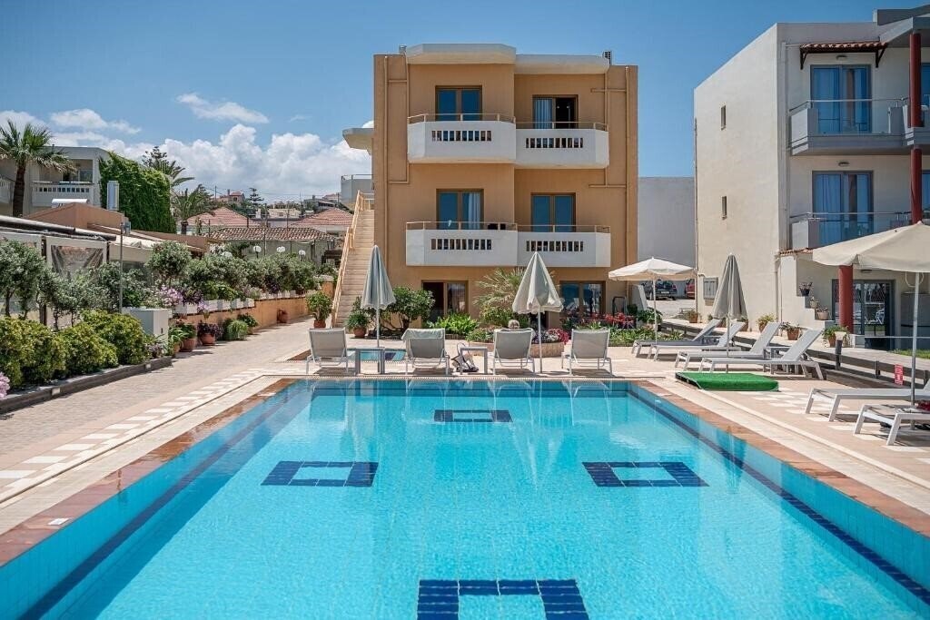 Hotel Esperides Beach Hotel Apartments 3*