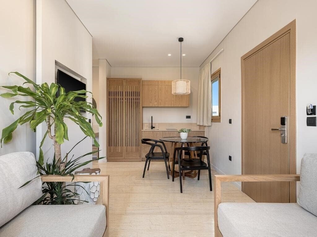 Fotografie Esperides Beach Hotel Apartments 3*