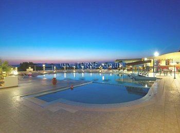 Imaginea Zorbas Village Hotel 2*