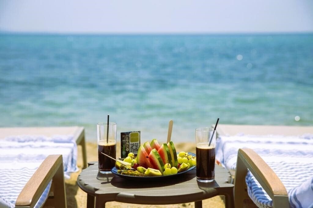 Imaginea Almyra Beach 3*