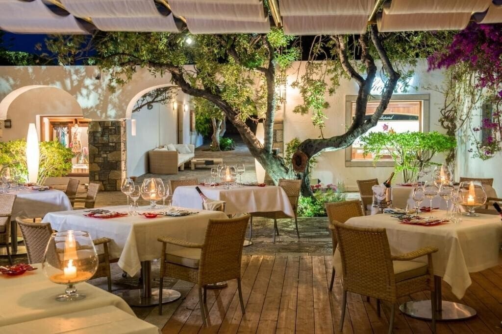 Фото Elounda Beach Hotel & Villas 5*