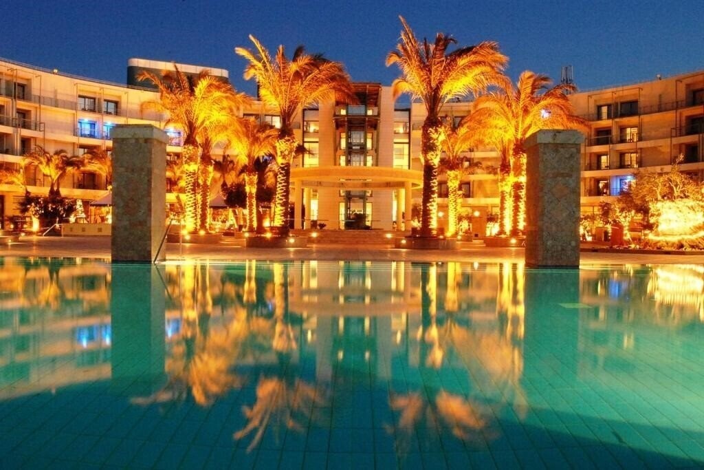 Imaginea Club Hotel Casino 5*