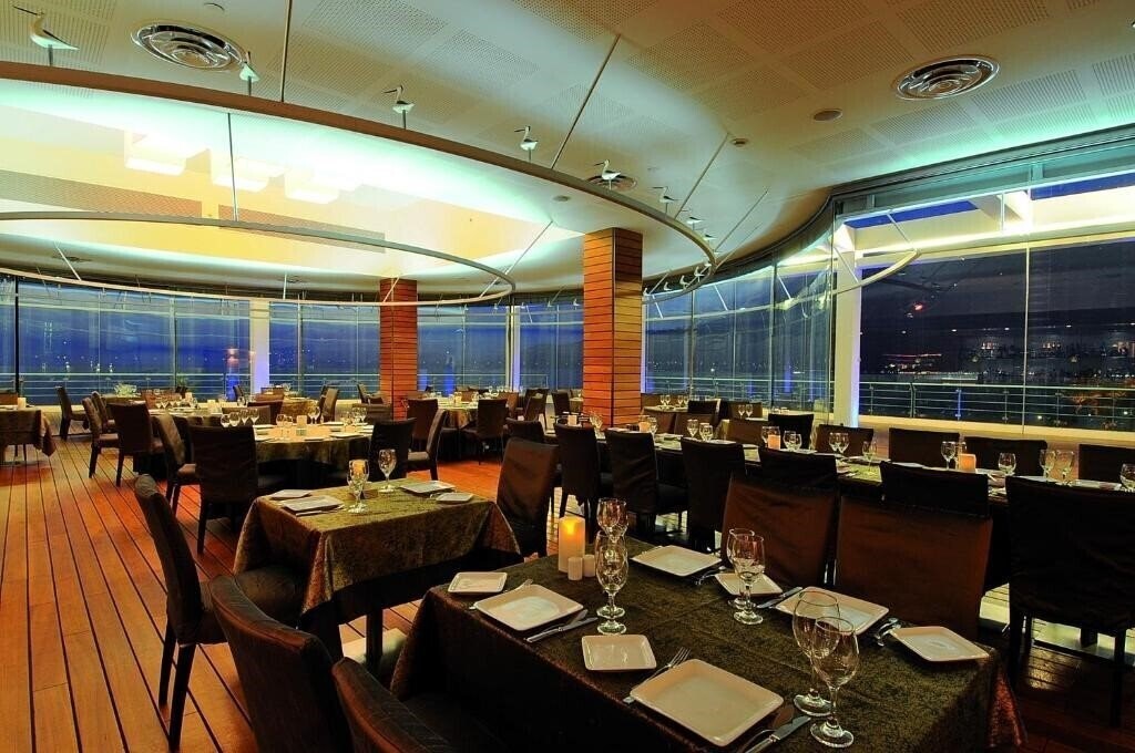 Imaginea Club Hotel Casino 5*
