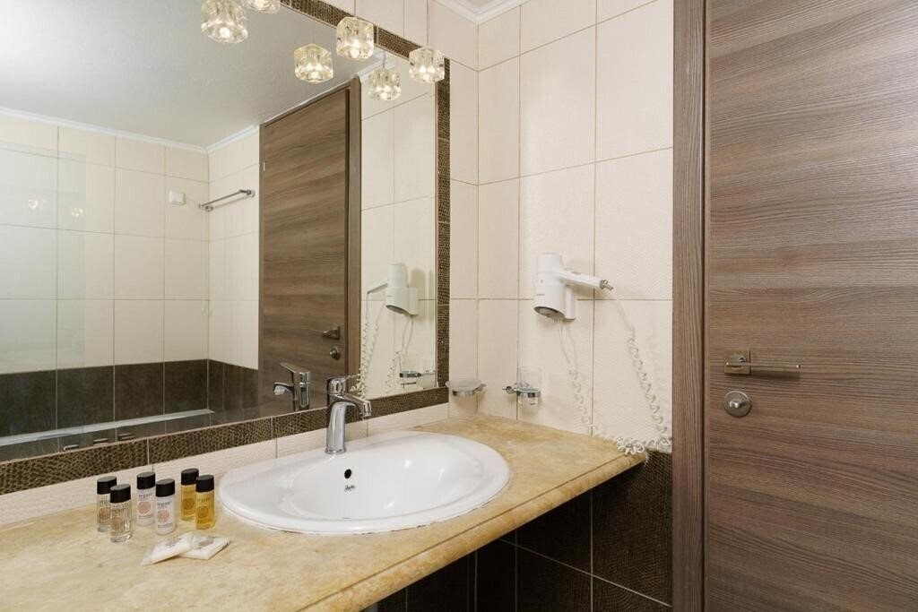 Fotografii Palmariva Beach Hotel 4*