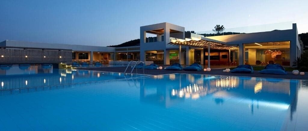 Hotel Thalatta Seaside 4*