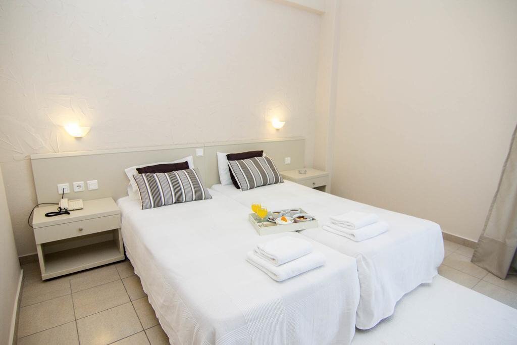 Fotografii Eviana Beach Hotel 3*