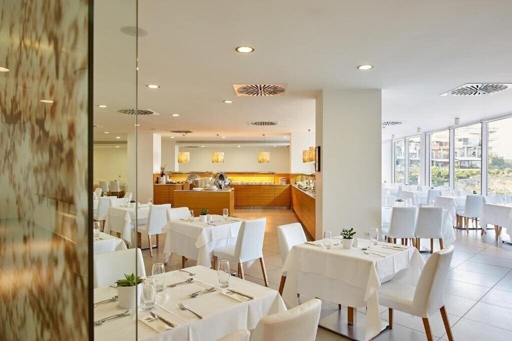 Картинка Lucy Hotel 3*