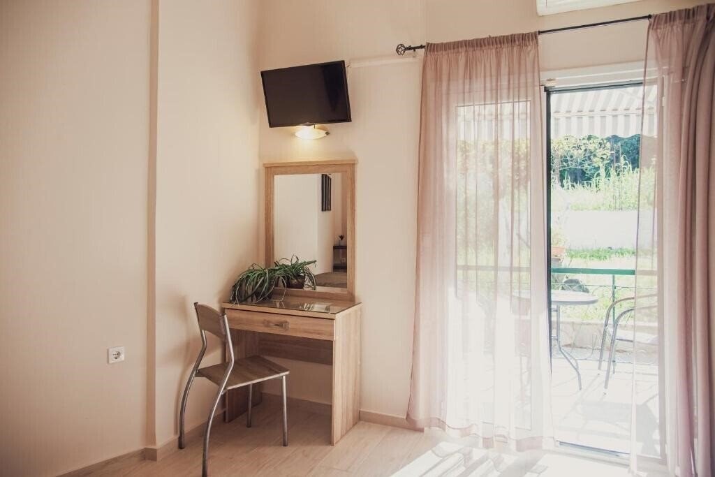 Imaginea Maria Olga & Annex Studios 2*