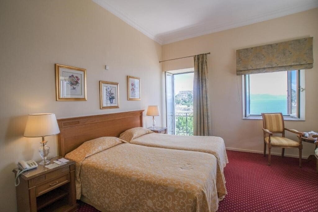 Fotografii Cavalieri 4*