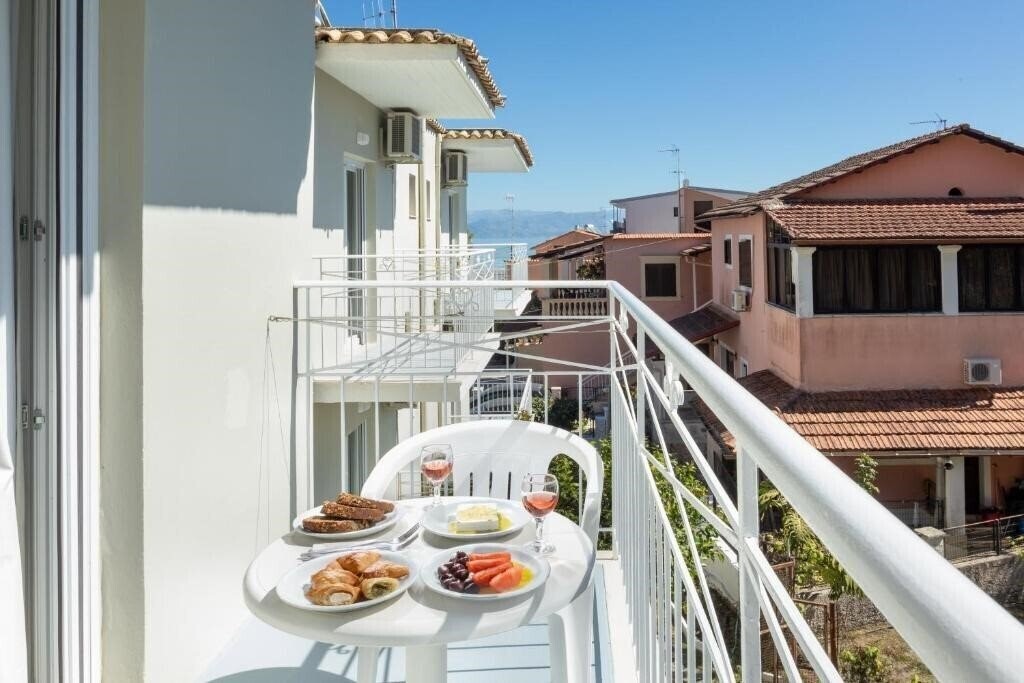 Fotografie Bella Vista Beach Hotel 2*