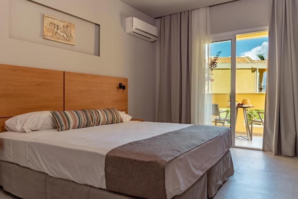 Imaginea Olympion Village 3*