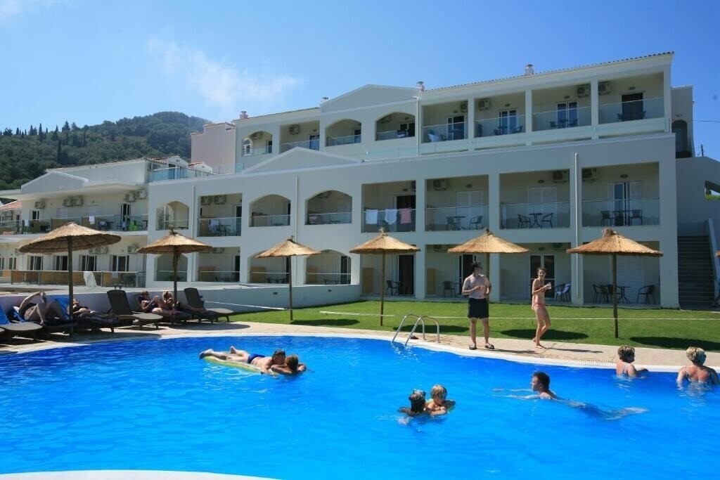 Imaginea Saint George Palace Hotel 4*