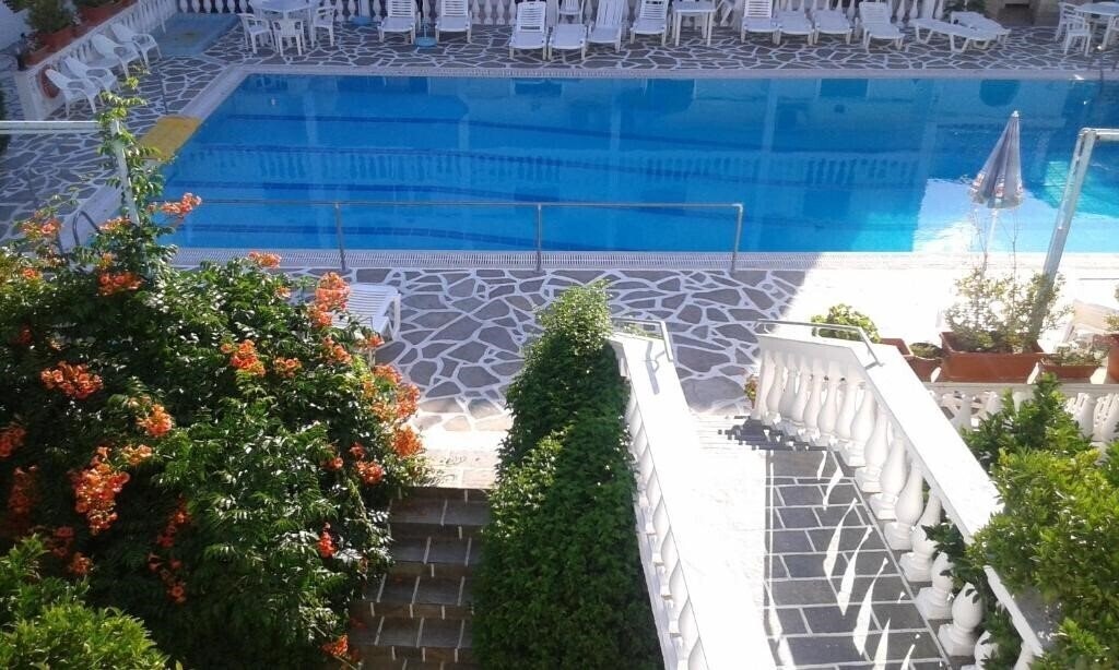 Imaginea Gouvia Hotel 3*
