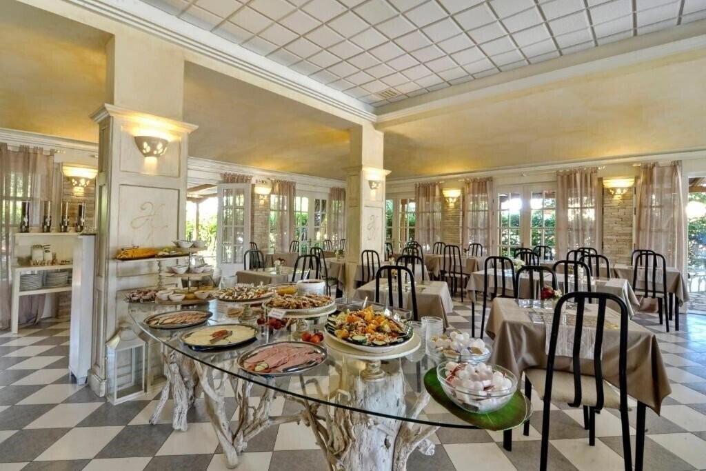 Imaginea Nefeli Corfu 3*