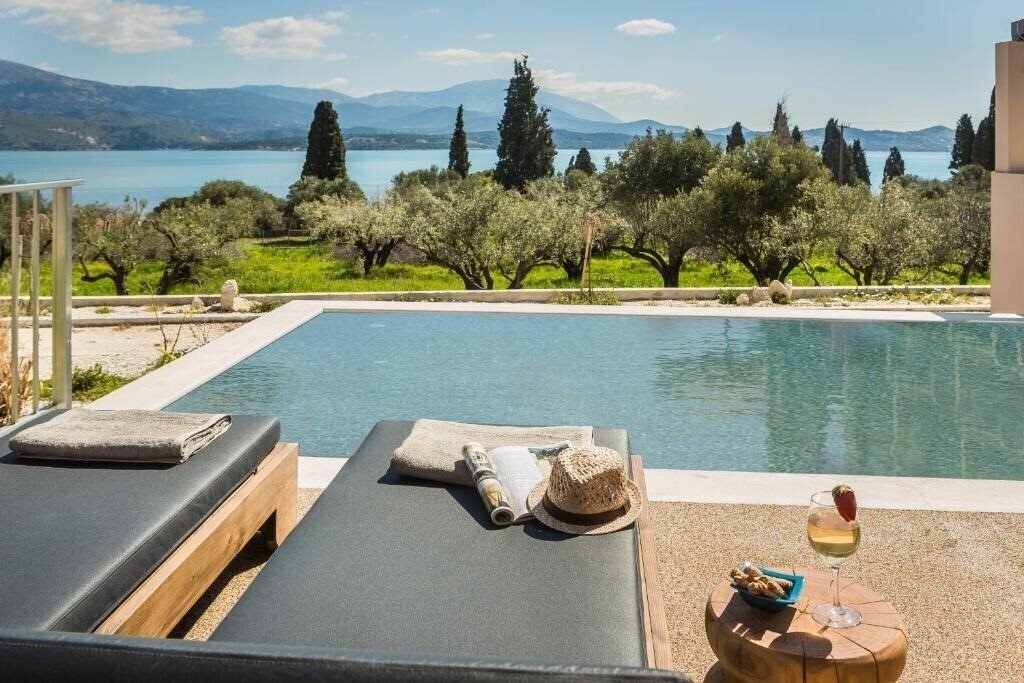 Hotel Ionian Village Hotel 4*
