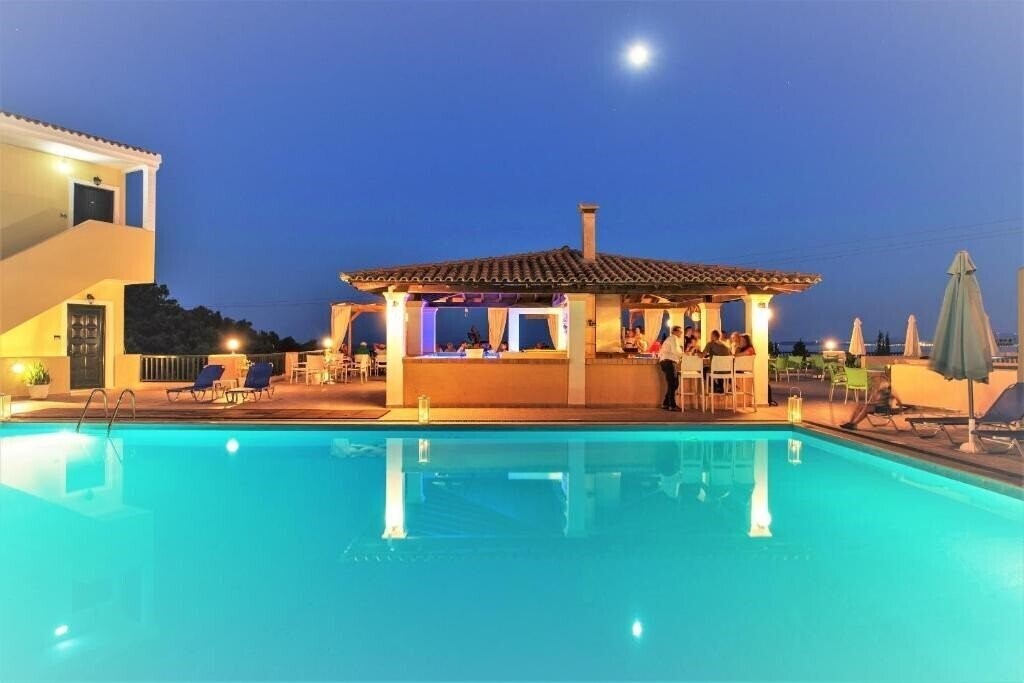 Hotel Corfu Aqua Marine Hotel 4*