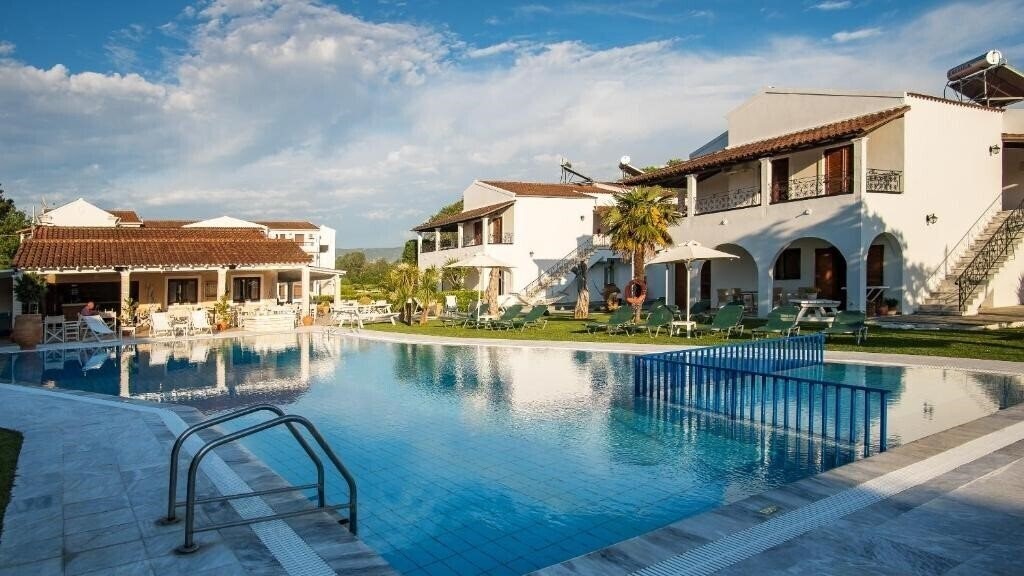 Fotografii Goudelis 3*