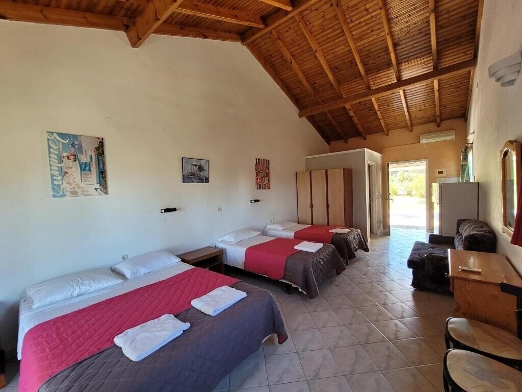 Fotografii Gardenos Hotel 3*