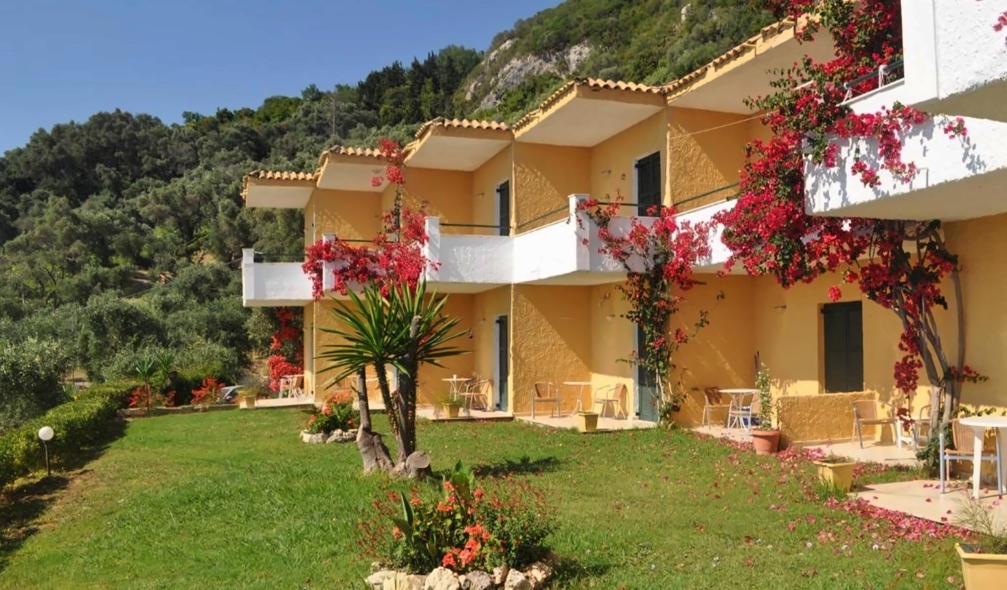 Hotel Ionian View 2*