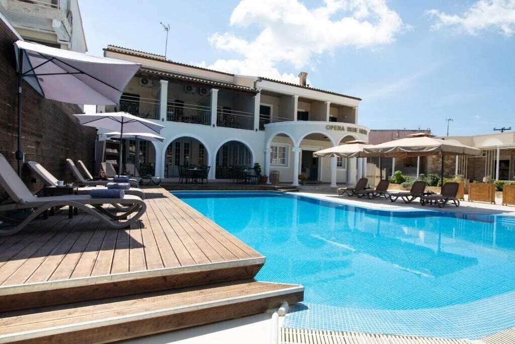 Imaginea Across Opera Blue (ex. Omiros Hotel) 4*
