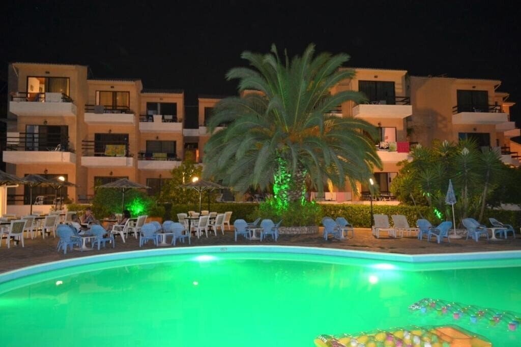 Фото Le Mirage Hotel 3*