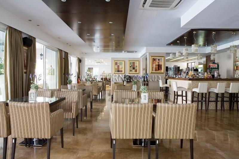 Imaginea Peridis Family Resort 4*