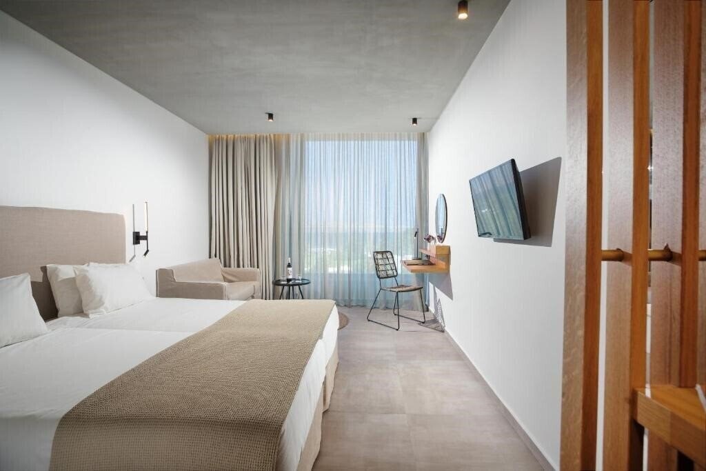 Картинка Caravia Beach 4*