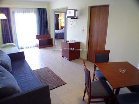 Фото Theodorou APT 3*