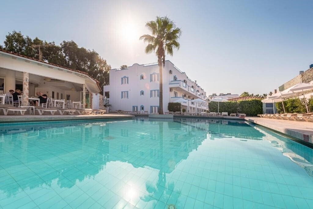 Отель Aegean Blu 4*