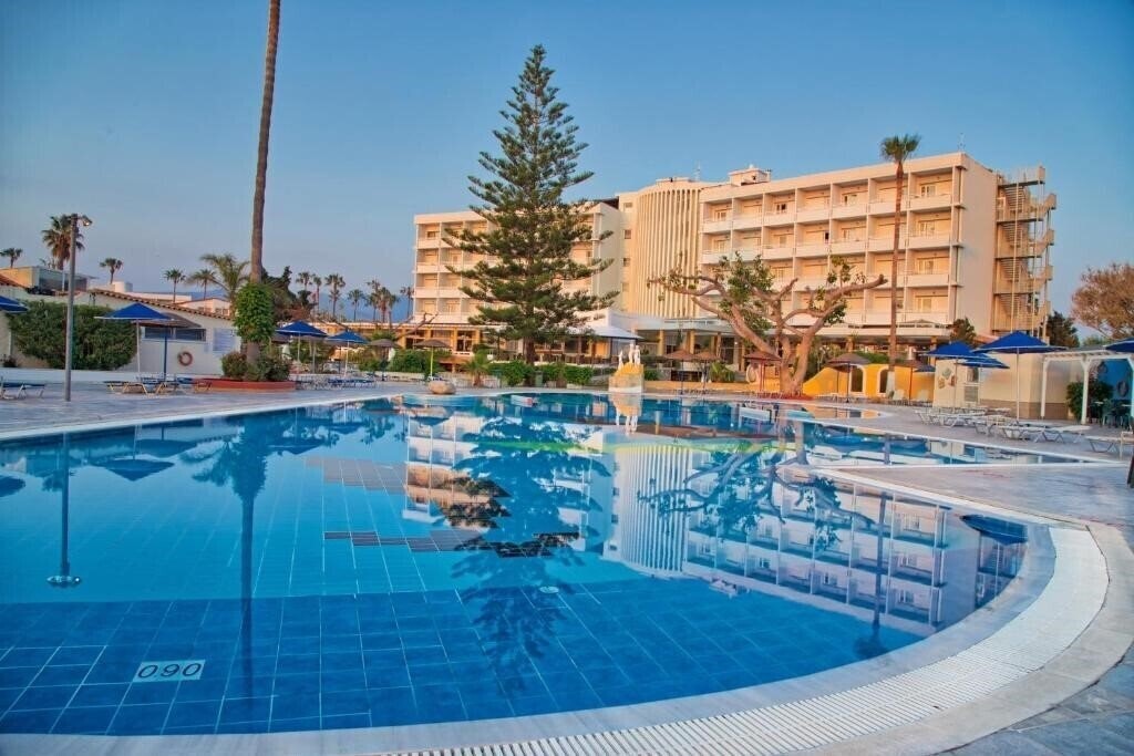 Фото Atlantis 4*