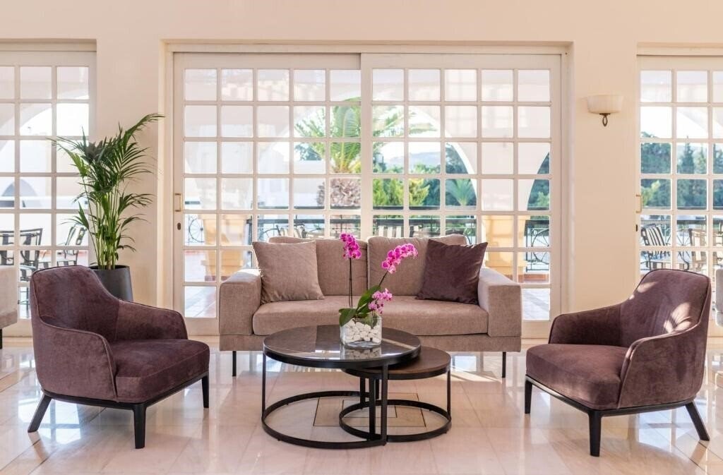 Imaginea Platanista Hotel 4*