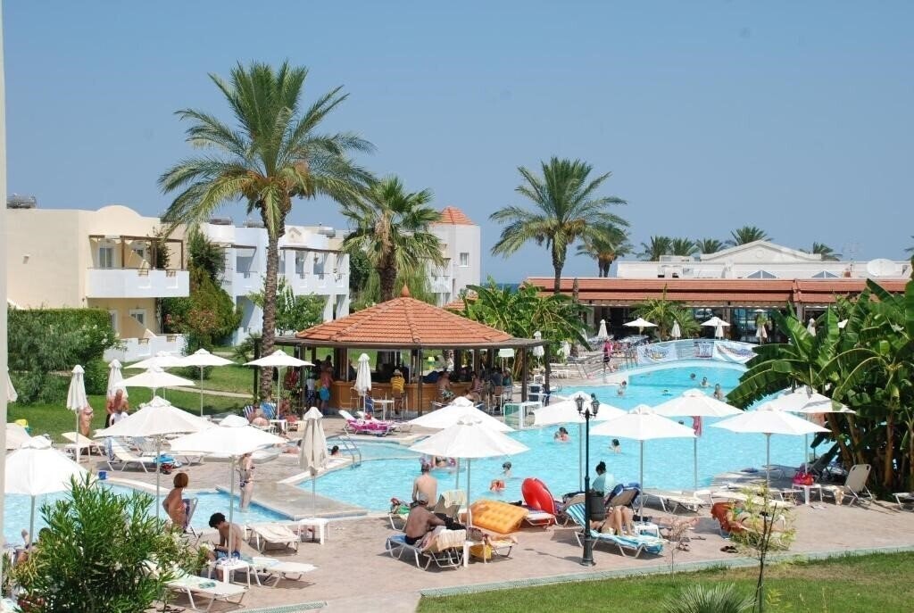 Imaginea Zorbas Beach Tigaki 4*
