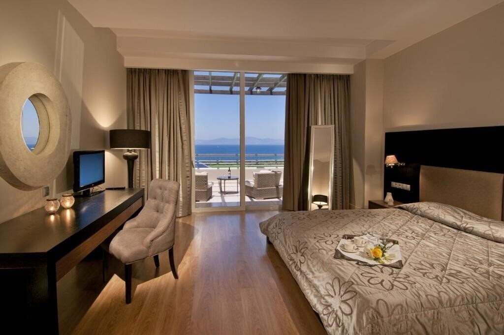 Фото Kipriotis Panorama Hotel 4*