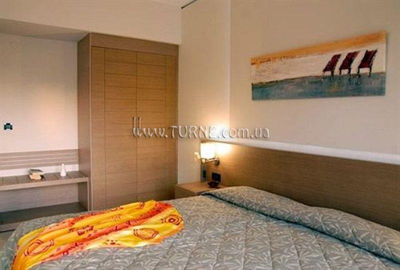 Fotografie Amalthia Beach Resort (ex. Amalthia Beach) 4*
