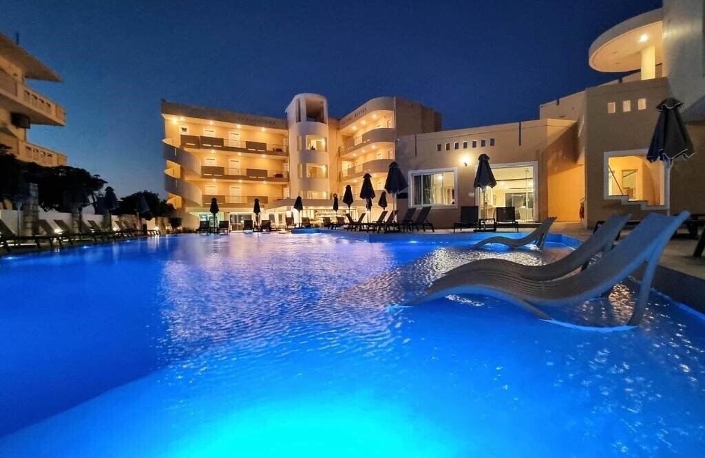 Hotel Sunny Bay Hotel 3*