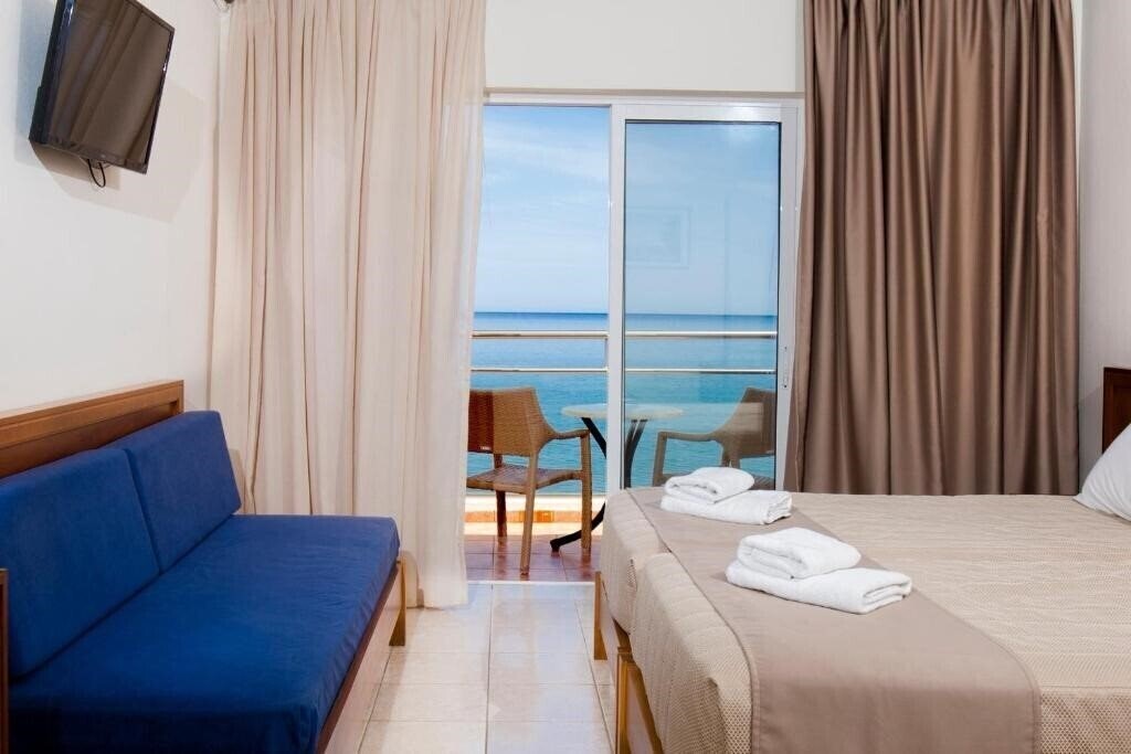 Fotografii Sunny Bay Hotel 3*