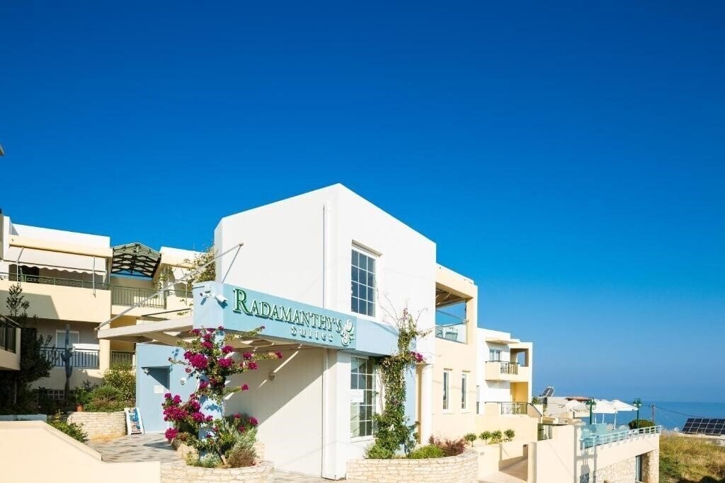Hotel Radamanthys Apartments 2*