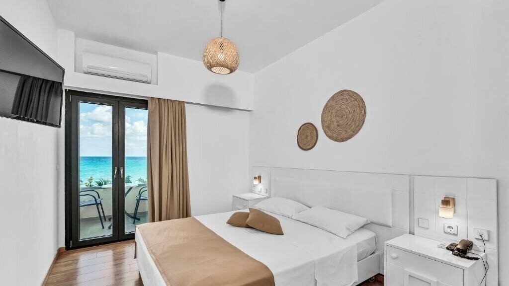 Картинка Apartments Sunset Beach 3*