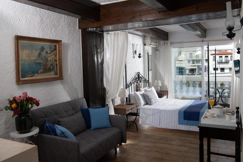 Отель Porto Maltese Boutique Estate 3*