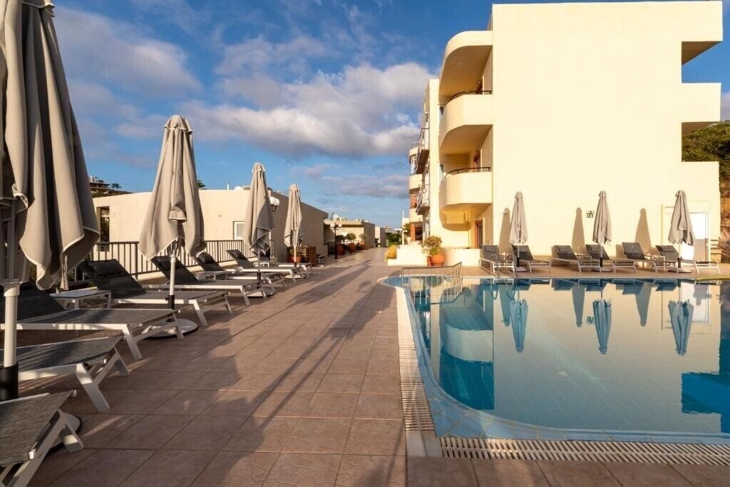 Отель Elpis Studios & Apartments апартаменты