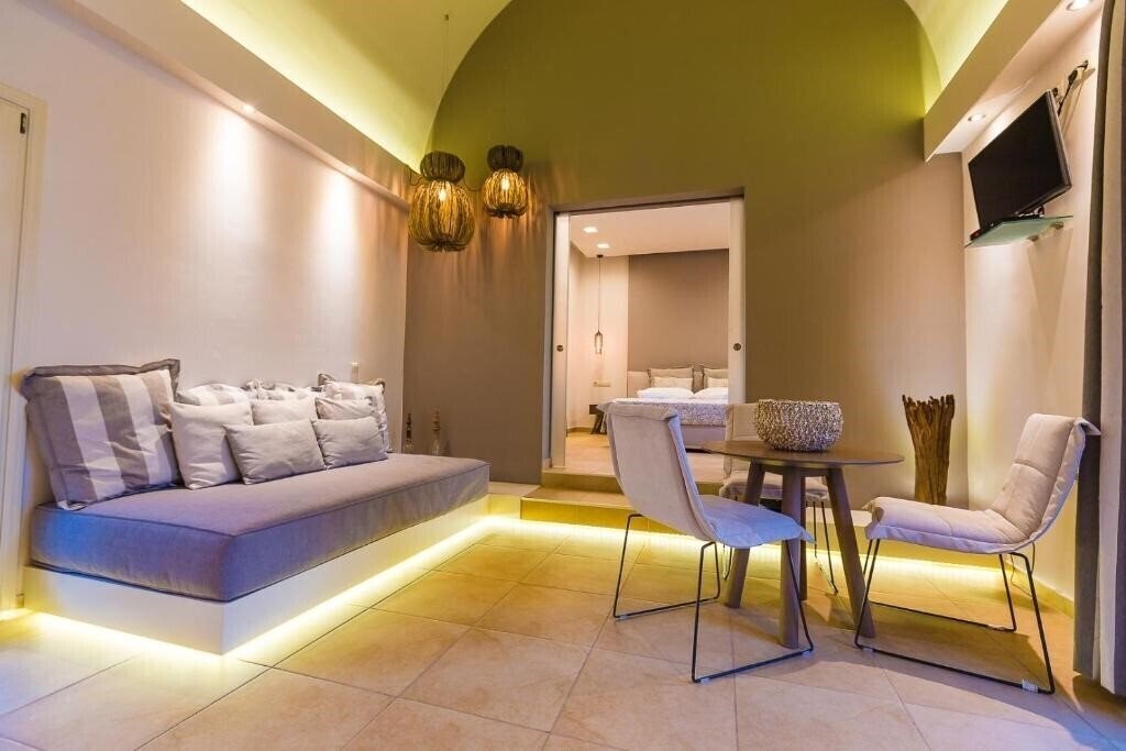 Fotografii Anassa Deluxe Suites 4*