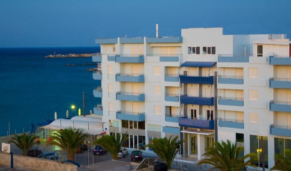 Отель Astron Hotel Crete 3*